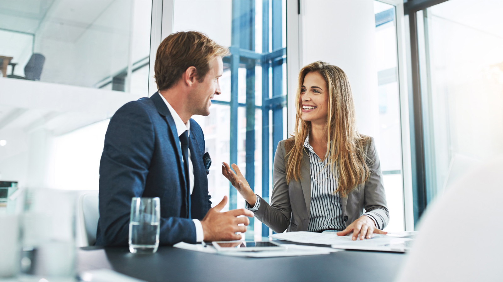 (Senior) Associate